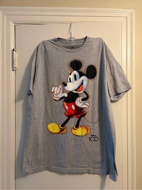 Disney Mickey Mouse 100 T Shirt Gray Size Large